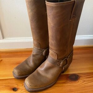 Frye Harness 12R Women’s leather boots